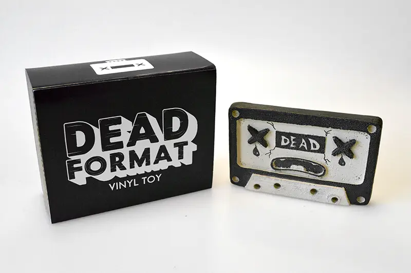 Dead Format - Front Of Packaging Image & Toy